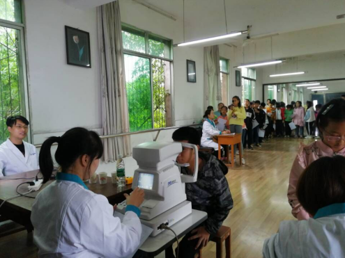 荣县圆满完成2019年学生近视及其他重点常见病和健康影响因素监测工作